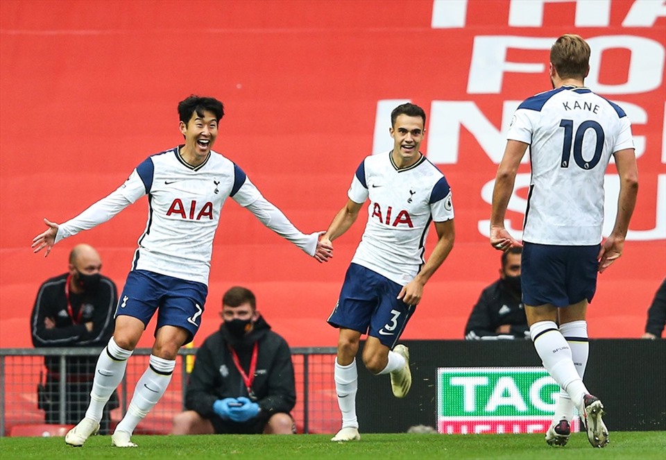 Son, Aurier, Kane và Ndombele ghi 5 bàn cho Spurs sau 51 phút. Ảnh: Bleacher.