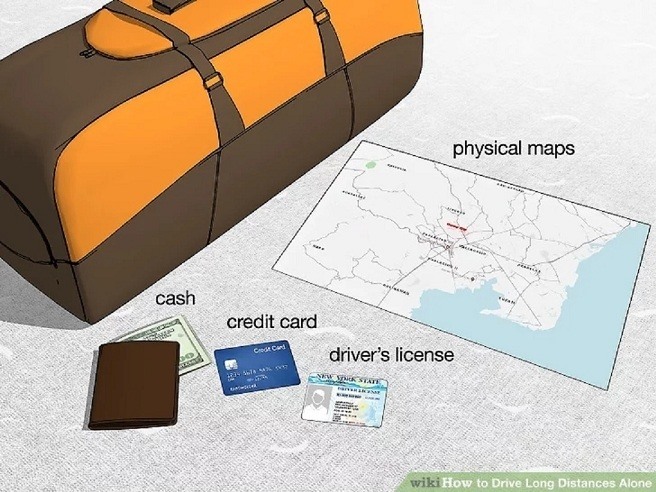 Ảnh minh họa vật dụng cần thiết mang trên xe ô tô khi đi xa. Ảnh: WikiHow
