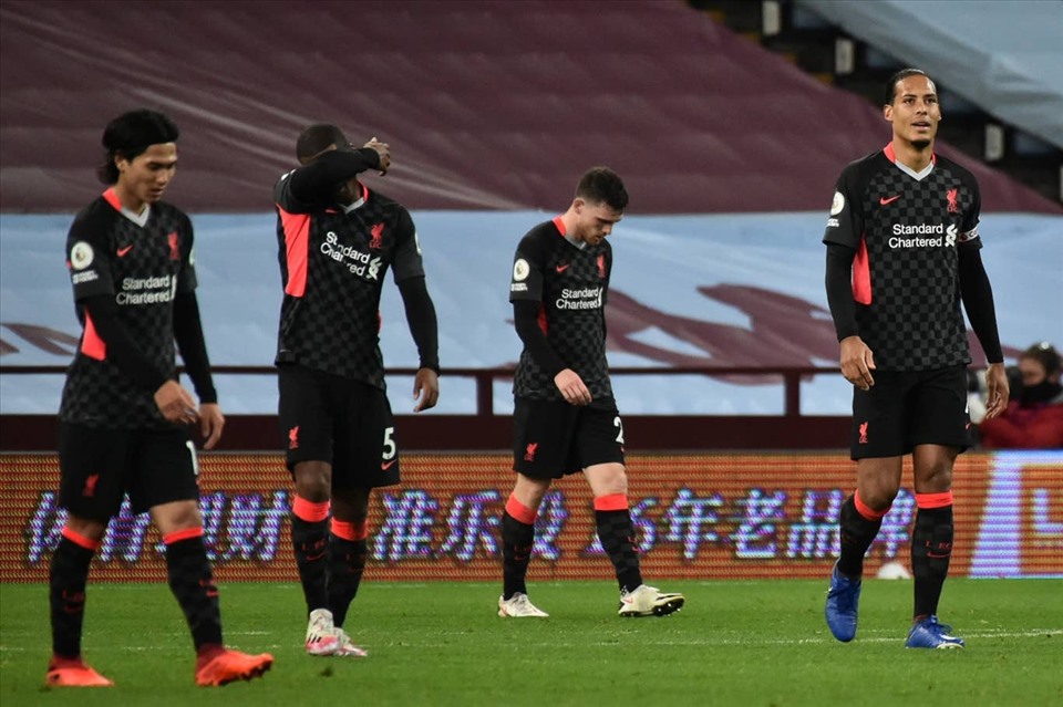 Hàng phòng ngự Liverpool đã chơi quá tệ. Ảnh: Getty