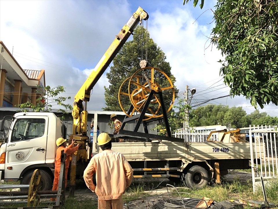 Mô hình sáng kiến “Tời cuốn và thu hồi dây cáp” triển khai thực hiện.