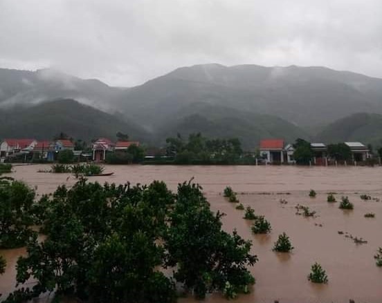 Xã Đại Hưng chìm trong biển nước.