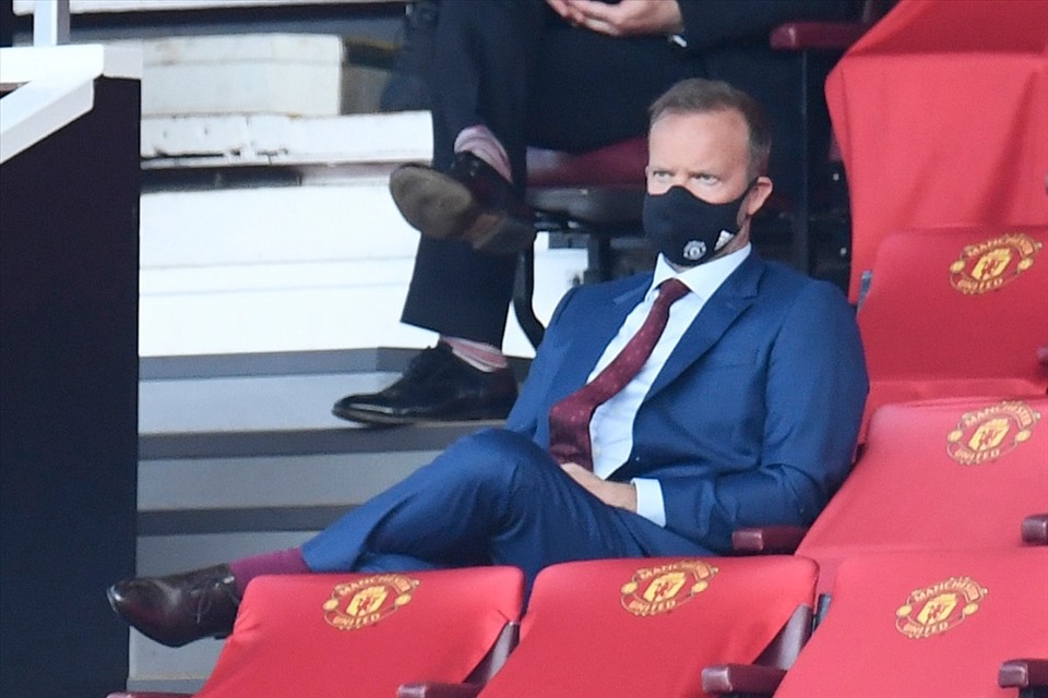 Phó chủ tịch Ed Woodward không mang về cho Solskjaer cầu thủ nào trong danh sách mà ông cần. Ảnh: Getty Images