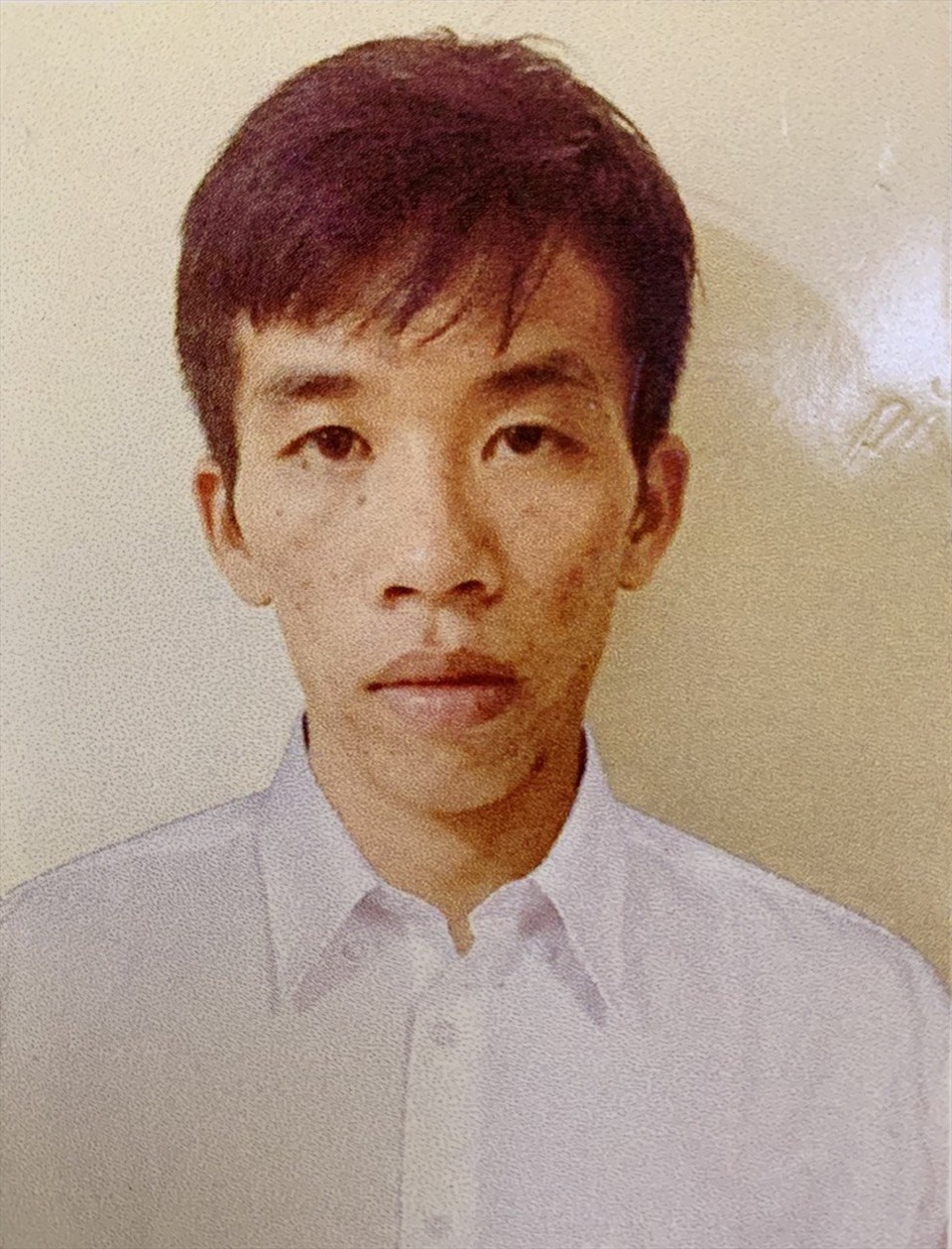 Bị can Nguyễn Công Hậu bị khởi tố về tội hiếp dâm người dưới 16 tuổi. Ảnh: Văn Vĩnh