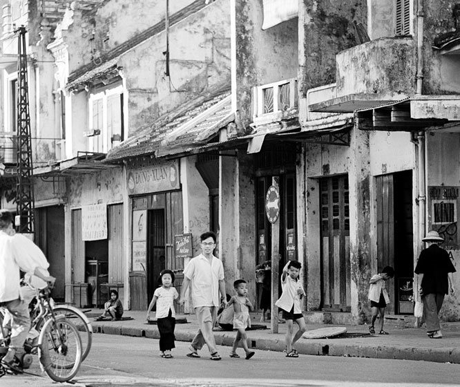 Một số tác phẩm của nhiếp ảnh gia Thomas Billhardt.