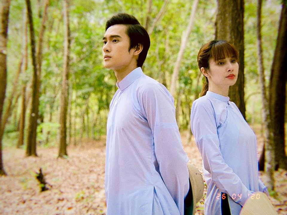 Thảo Trang và ông xã kém 8 tuổi. Ảnh: NSCC