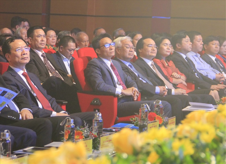 Tới tham dự lễ trao giải có sự góp mặt của nhiều đồng chí lãnh đạo cấp cao của Đảng, Nhà nước. Ảnh: NH.