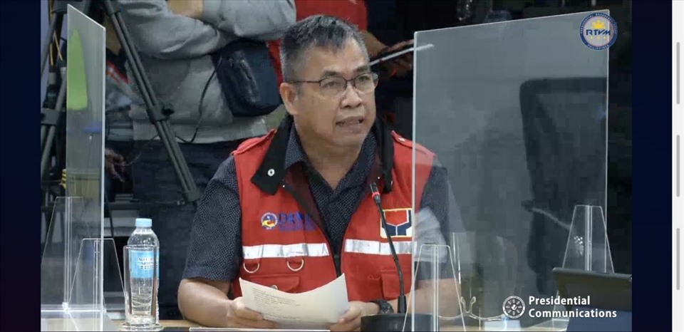 Ông Harry Roque Jr chủ trì Buổi họp