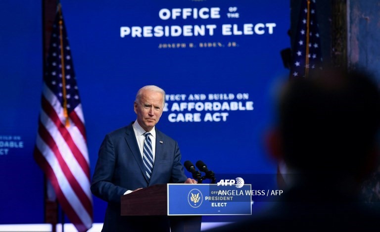 Mặc dù đã tuyên bố chiến thắng bầu cử Mỹ nhưng ông Joe Biden vẫn lưu ý chỉ có “một tổng thống tại một thời điểm” và khẳng định ông Trump vẫn sẽ “làm tổng thống cho đến ngày 20.1“. Ảnh: AFP