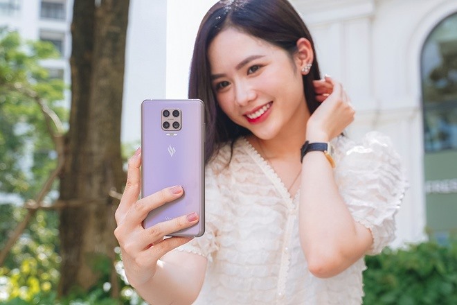 Việc tự chủ trong công nghệ lõi của CUD giúp VinSmart đưa ra thị trường các sản phẩm smartphone với mức giá dễ tiếp cận