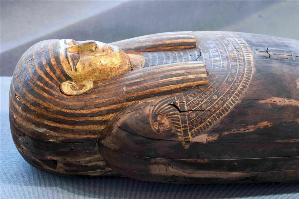 Một số xác ướp Ai Cập 2.500 năm tuổi gần như còn nguyên vẹn. Ảnh: AFP