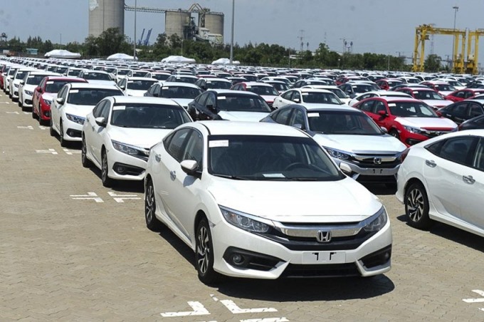 Xe nhập từ Indonesia vẫn có giá “rẻ vô địch“, trung bình chỉ 280 triệu đồng/chiếc. Ảnh minh họa