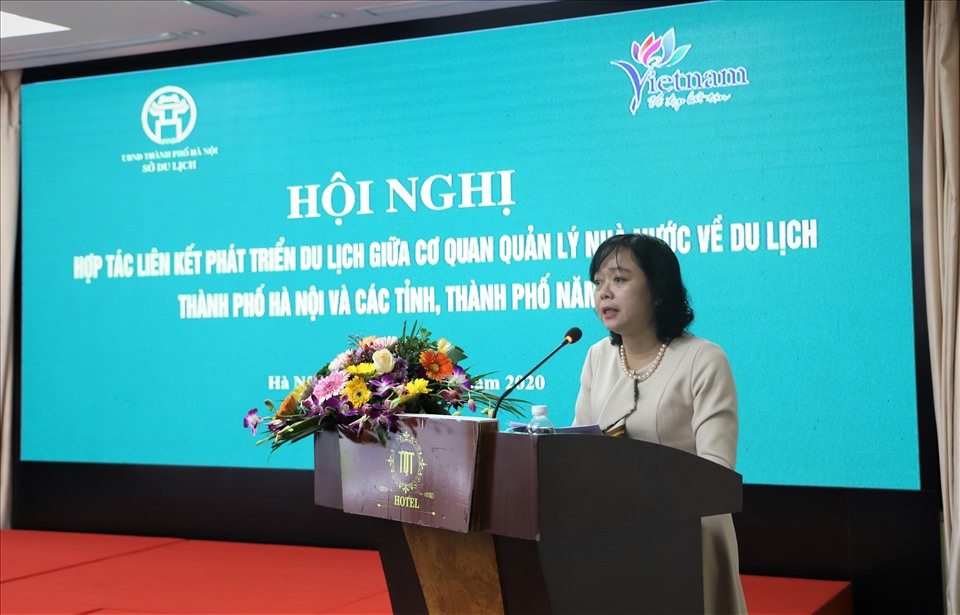 Phó Tổng cục trưởng Tổng cục Du lịch Nguyễn Thị Thanh Hương nêu phương hướng hợp tác trong thời gian tới. Ảnh: Ngọc Linh.