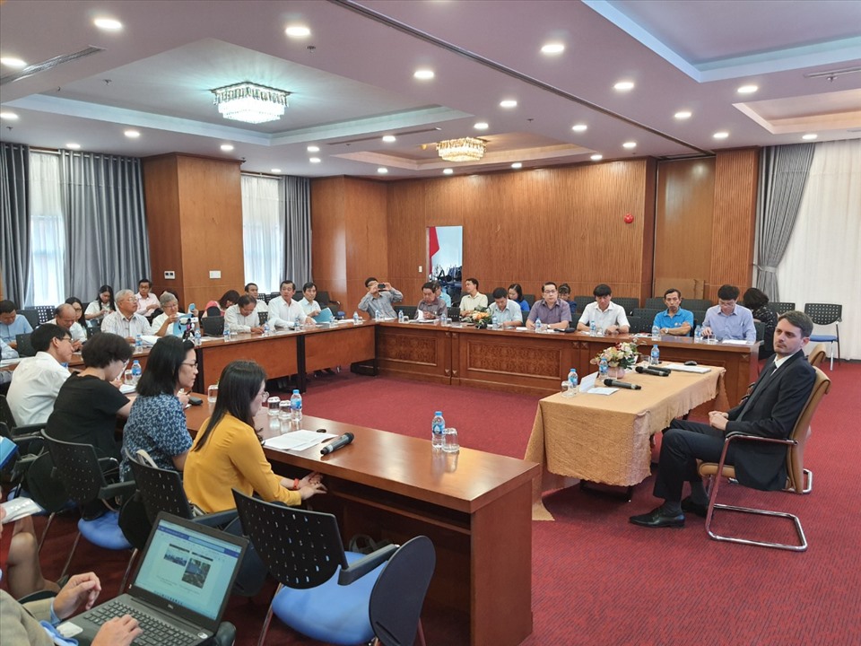 Các đại biểu tham gia hội thảo. Ảnh Nam Dương