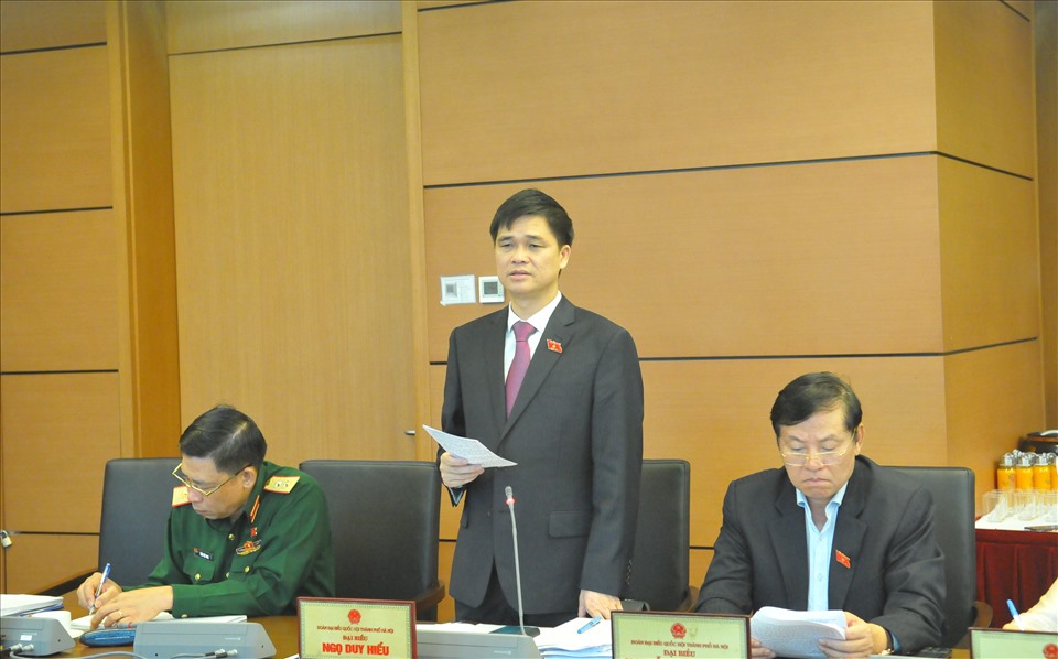 Đại biểu Quốc hội Ngọ Duy Hiểu phát biểu thảo luận. Ảnh Gia Hân