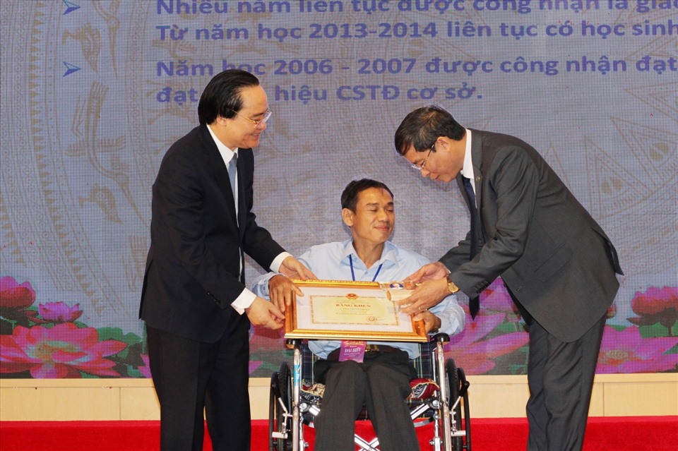 Lễ tôn vinh Nhà giáo tiêu biểu.