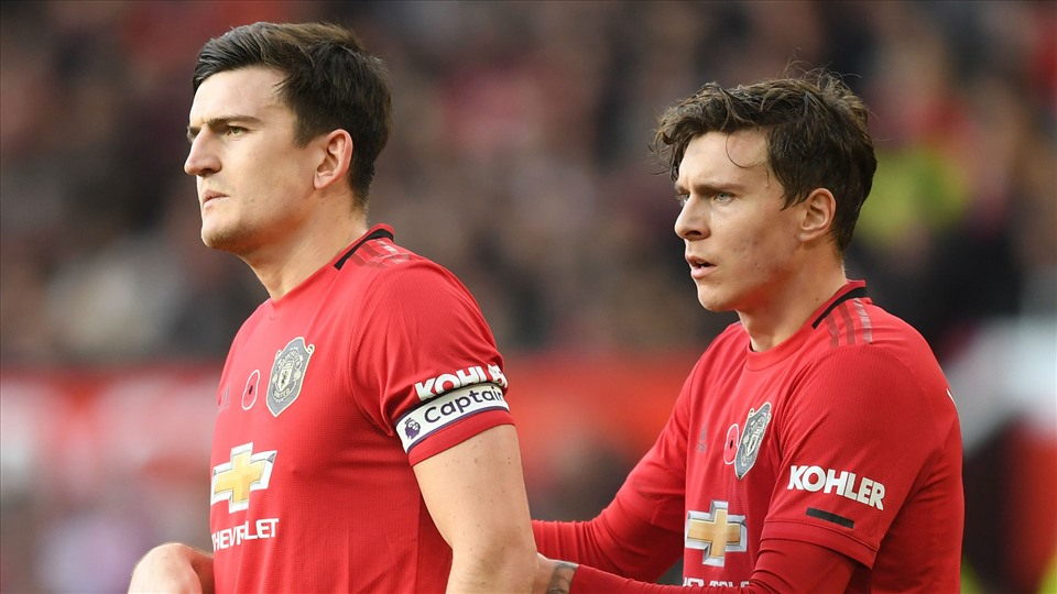 Maguire và Lindelof có thể không ra sân cho Man United từ đầu. Ảnh: Premier League.