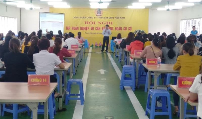 Hội nghị bồi dưỡng kỹ năng cho hơn 200 cán bộ công đoàn. Ảnh: Q.D