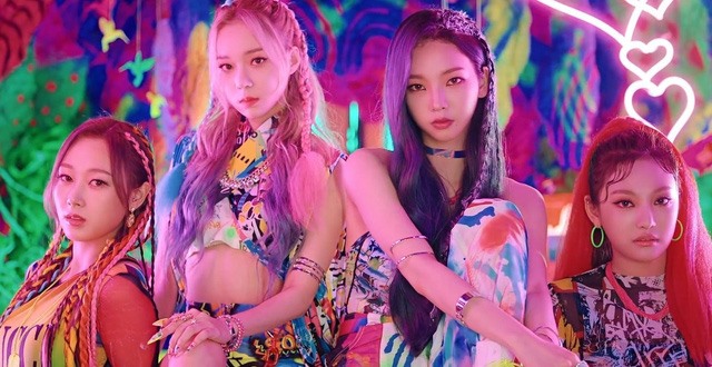 Tân binh nhà SM vượt mặt Blackpink. Ảnh: MV