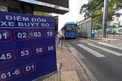 Xe buýt TPHCM ế ẩm