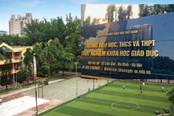 Phát hiện giòi trong suất ăn của học sinh trường Thực nghiệm