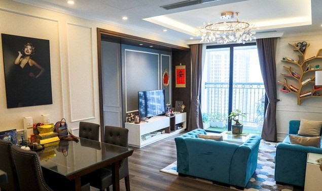 Căn hộ cao cấp của Thanh Vân Hugo có diện tích hơn 100m2, gồm có 2 phòng ngủ, 1 phòng khách và một phòng bếp. Tất cả đều bài trí tỉ mỉ và gọn gàng.