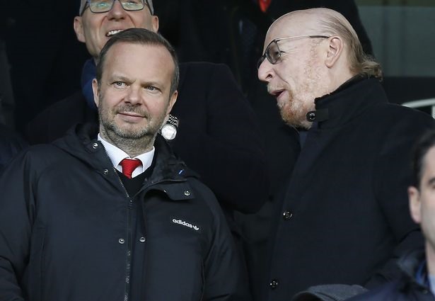 Nhà Glazer và Ban lãnh đạo của Man United vẫn “chống lưng” cho Solskjaer? Ảnh: AFP