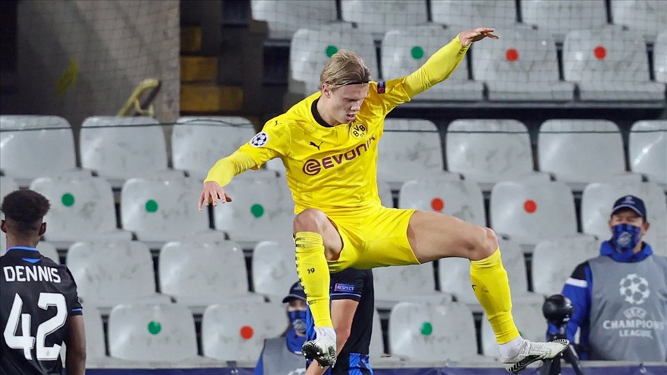 Haaland lập cú đúp mãn nhãn. Ảnh: Bundesliga.
