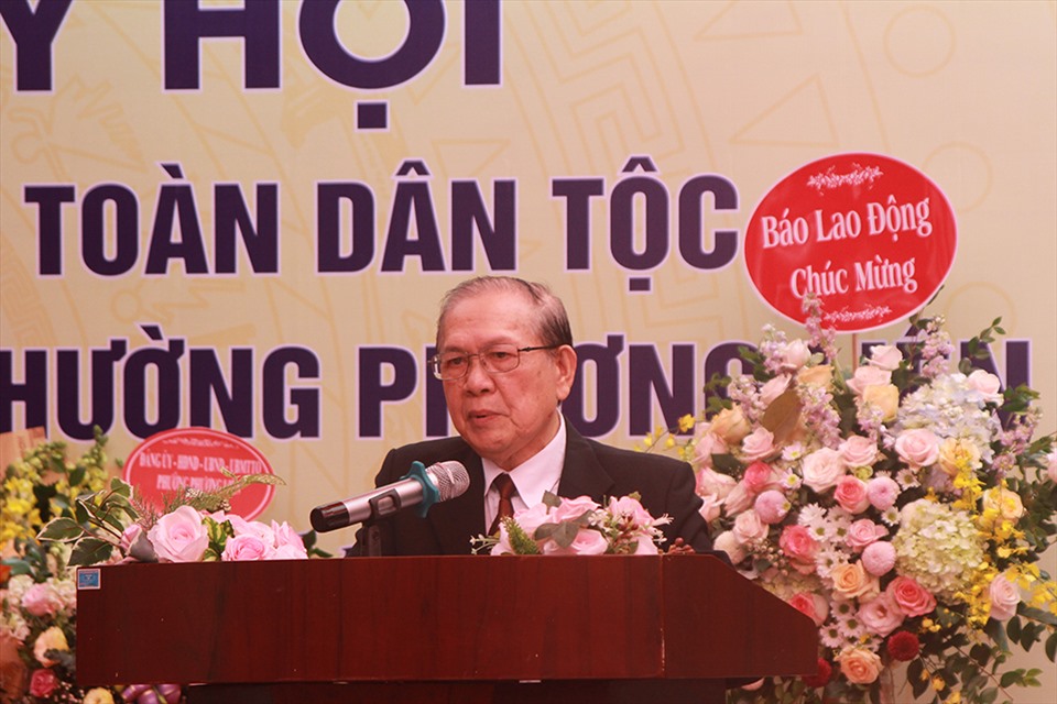 Ông Đặng Đình Phúc - Trưởng Ban Công tác Mặt trận Khu dân cư số 4, phường Phương Liên. Ảnh Ái Vân