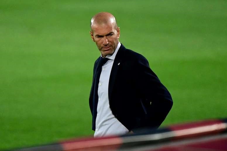 Zidane gặp khó vì lực lượng Real Madrid “sứt mẻ“. Ảnh: AFP