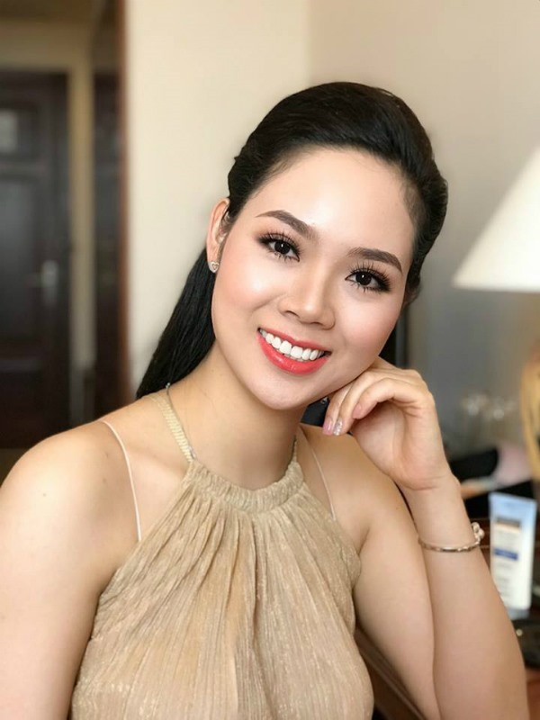 Mai Phương bật mí cô thích nấu ăn và món mà cả gia đình thích nhất là bánh đa cua.  Ở tuổi 35, Hoa hậu Mai Phương hài lòng với cuộc sống. Điều đặc biệt là dù đã U40 nhưng cô vẫn giữ được sắc vóc và sự trẻ trung vốn có.