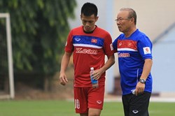 Văn Quyết đã thuyết phục thầy Park trong 3 tháng như thế nào?