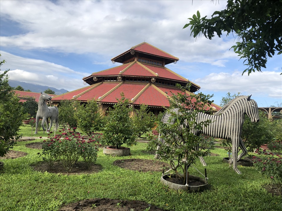Một góc làng nghề Trường Sơn. Ảnh:Phương Linh