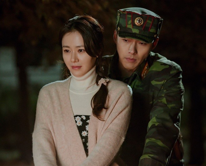 Cặp đôi Hyun Bin và Son Ye Jin đang gây sốt trên toàn châu Á. Ảnh: NSX.