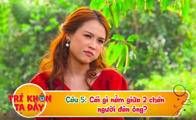 Câu hỏi Sam đưa ra gây tranh cãi. Ảnh cắt từ clip