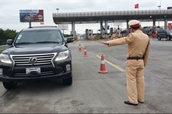 Những sai lầm "tai hại" trên cao tốc mà tài xế dễ mắc phải