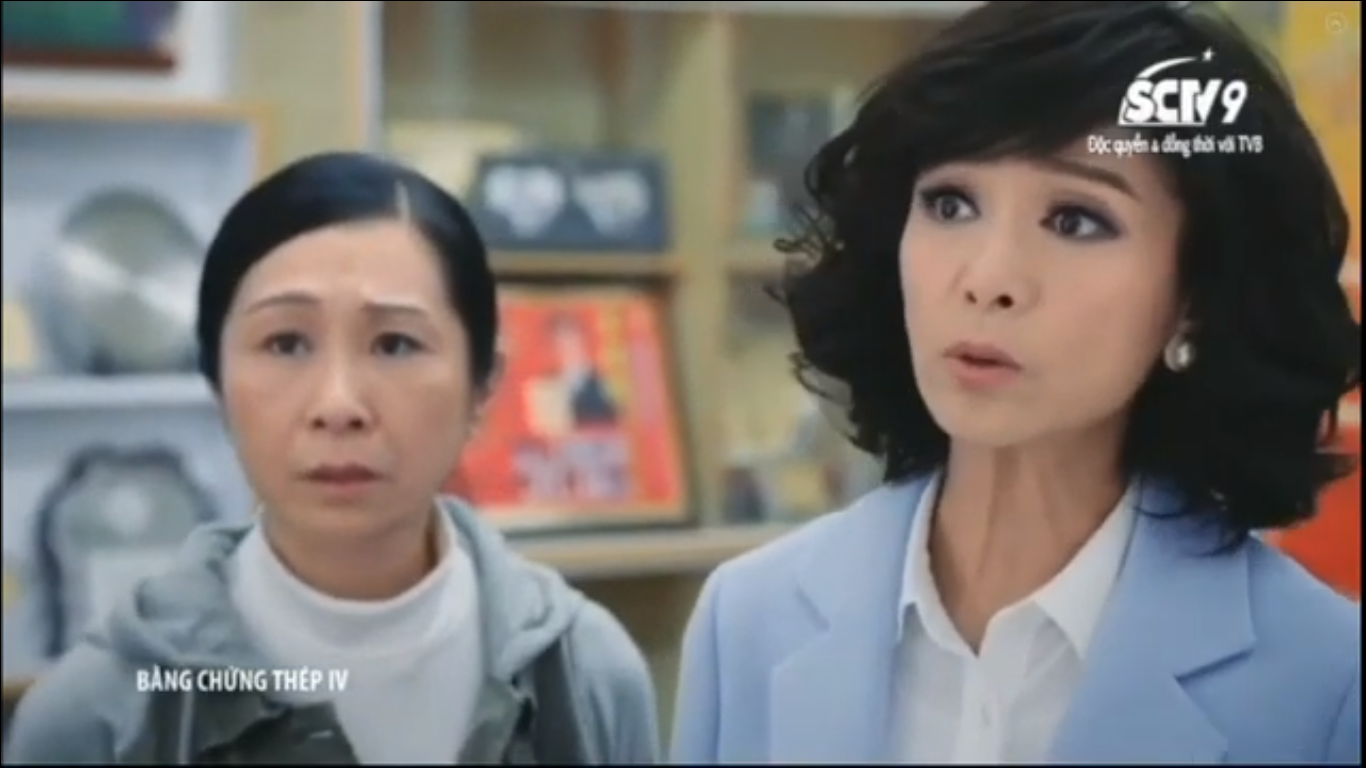 Madam Cao Tĩnh đến bắt Ánh Tuyết. Ảnh cắt từ clip