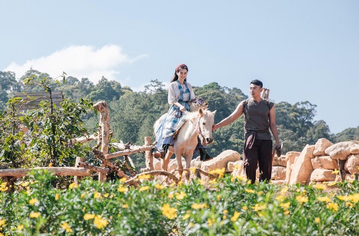 Ảnh từ MV