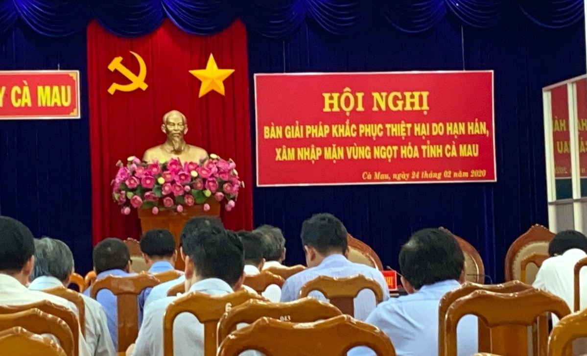 Trước tình trạng diễn biến phức tạp của hạn mặm, Cà Mau tổ chức hội nghị bàn giải pháp khắc phục sáng 24.2 (ảnh Nhật Hồ)
