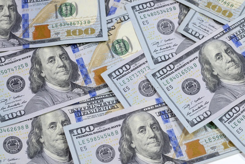 Tỷ giá ngoại tệ 25.2: Giá USD chưa dừng đà tăng mạnh, giá vàng phá đỉnh cao nhất mọi thời đại. Ảnh TL