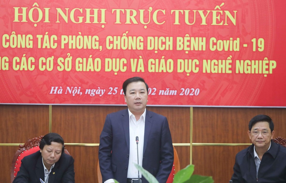 Chiều 25.2, Sở GDĐT Hà Nội đã tổ chức hội nghị để bàn cách cho học sinh trở lại trường an toàn. Ảnh: Thanh Tùng