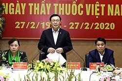 Bí thư Hà Nội Vương Đình Huệ: Phải tính đến phương án cách ly từng khu phố