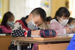 Hà Nội họp quyết định lịch học của 2 triệu học sinh trước dịch COVID-19