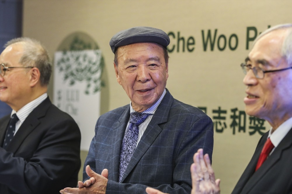 Lui Che Woo là ông chủ công ty casino Galaxy Entertainment Group và nhà phát triển bất động sản K. Wah International Holdings. Cả 2 doanh nghiệp này đều niêm yết tại Hong Kong. Ảnh: SCMP