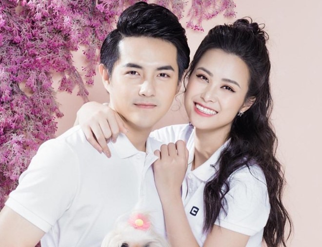 Cặp vợ chồng nghệ sĩ nhận được phản hồi tích cực khi gửi tặng cho người dân miền Tây món quà thiết thực. Ảnh: T. L.