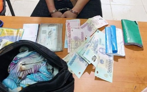 Tang vật vụ án_Ảnh: CACC