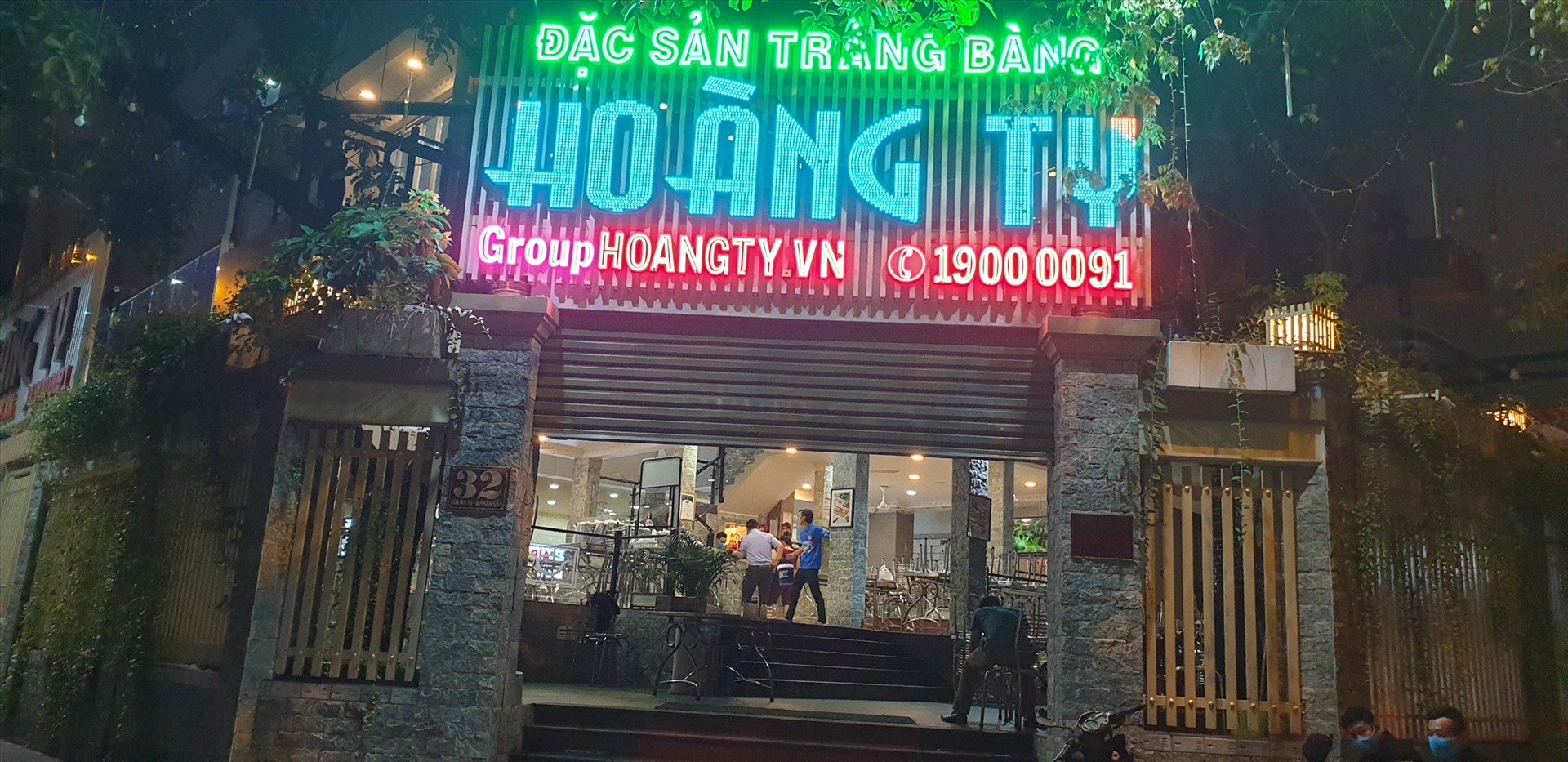 Nhà hàng