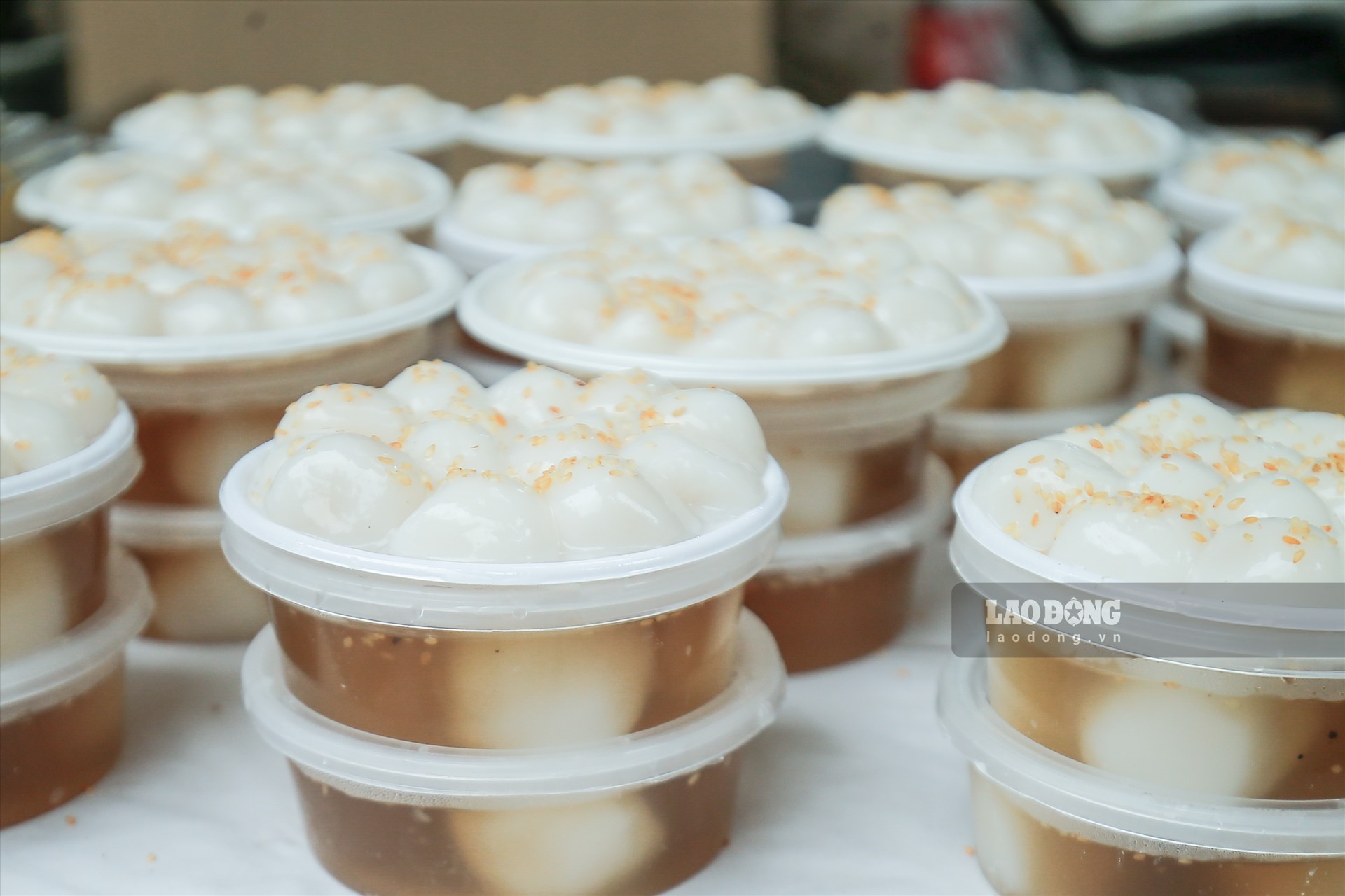 Bánh trôi, bánh chay thường được người Việt dùng cúng gia tiên ngày 3.3. Ảnh: Việt Nguyễn.