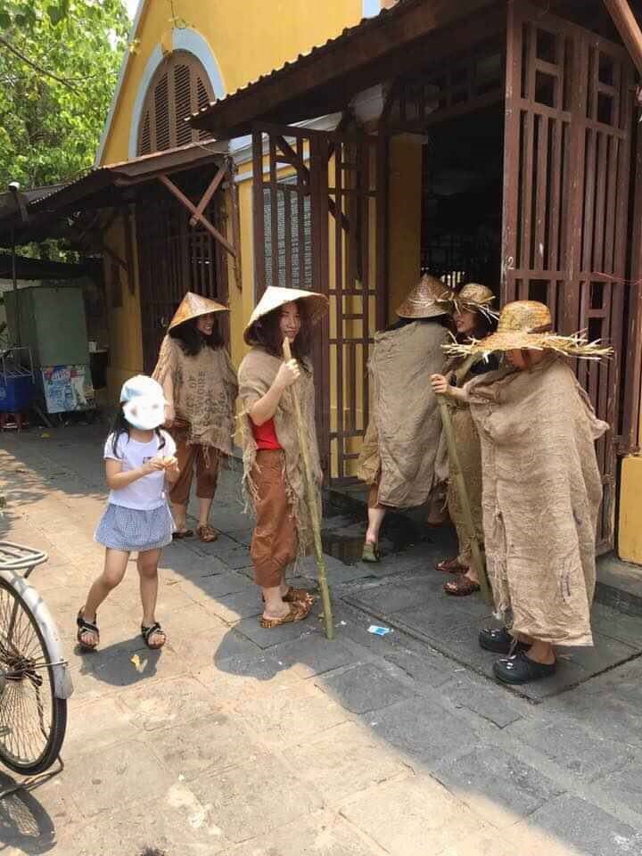 Bước đầu truy tìm, cơ quan chức năng đã xác định “đối tượng ăn xin” là người nhà của ông Phan Minh Cương, Giám đốc Cty 79 của ông Phan Văn Anh Vũ.