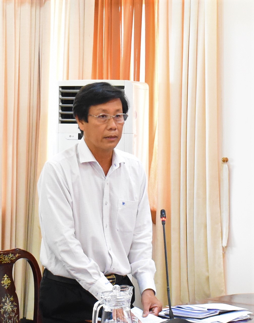 Ông Cao Minh Chu - Giám đốc Sở Y tế TP.Cần Thơ cho biết, tất cả các hành khách đang cách ly theo dõi kết quả xét nghiệm đều âm tính với nCov. Ảnh: Thành Nhân