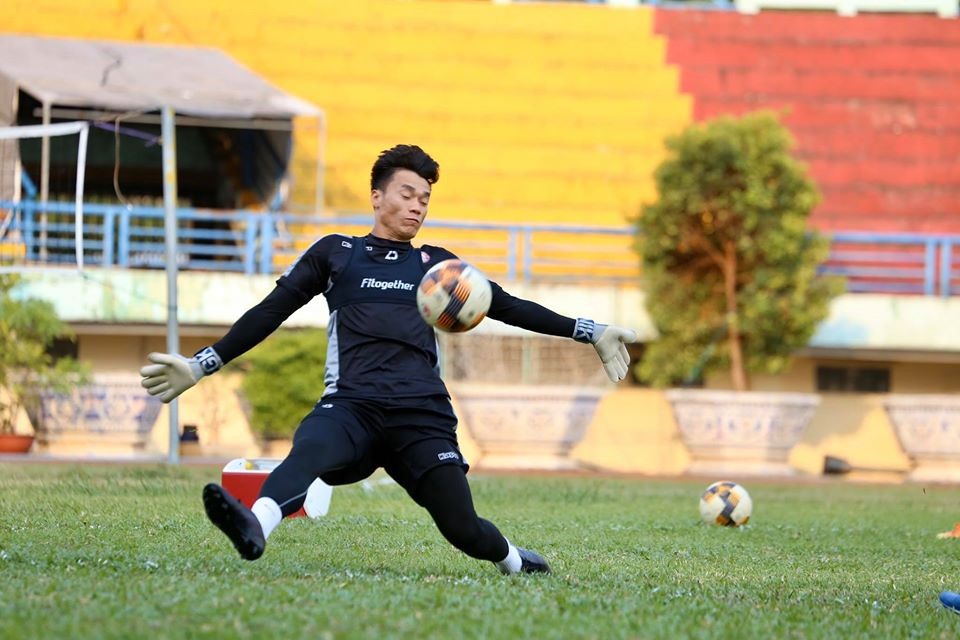 Bùi Tiến Dũng vẫn còn cơ hội để sửa sai nếu được thầy Chung trao cơ hội. Ảnh: HCMFC